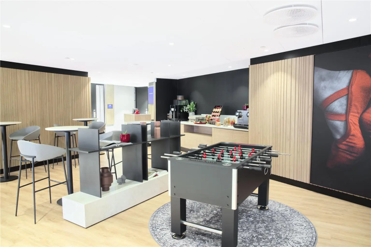 Radisson Red Oslo Airport photo 21