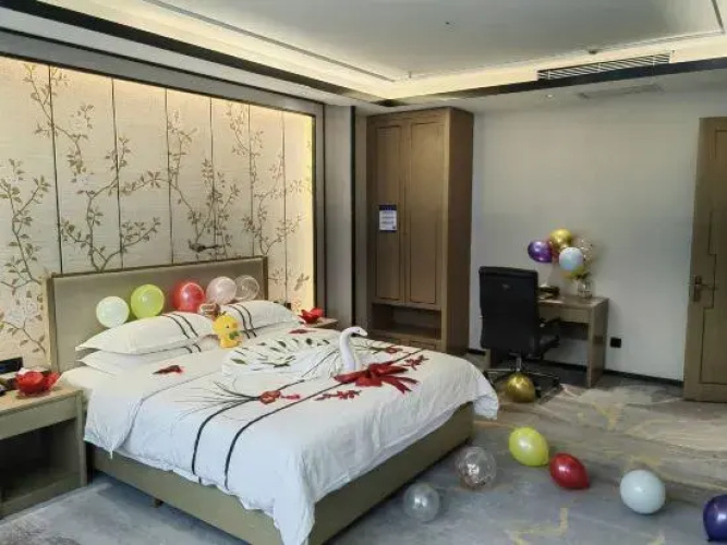 Changji Xilong Aotai Hotel