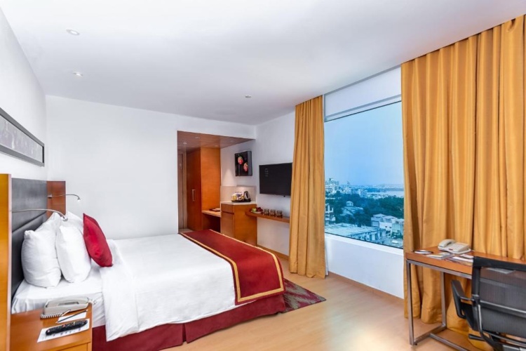 Standard Double room with lake view