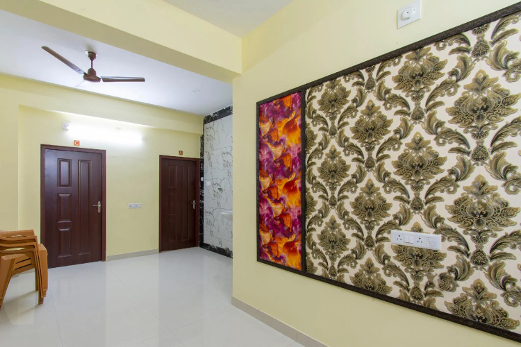 OYO Flagship 76577 R.K Happy Homes
