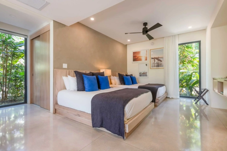 Quadruple Suite