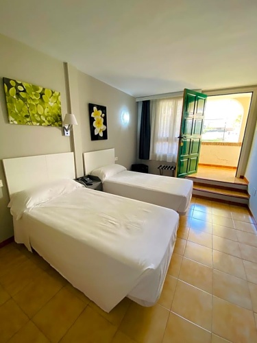 Economy Twin room