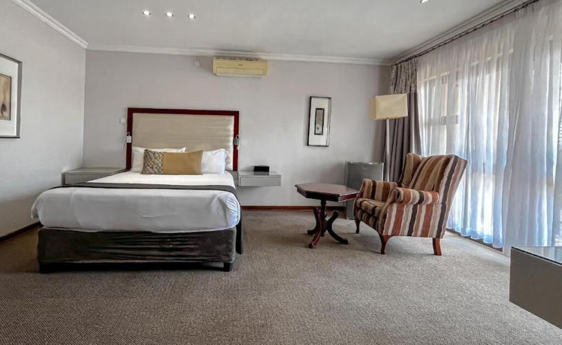 Golden Crystal Hotel - Gaborone