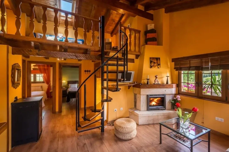 2 Bedrooms Cottage