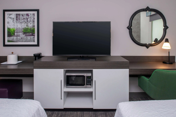 Hampton Inn & Suites Winston-Salem Downtown