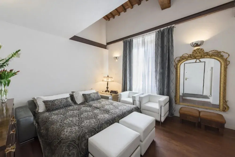 Elegant Duomo apartment