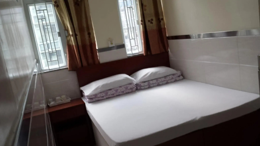 E-Dragon Hotel