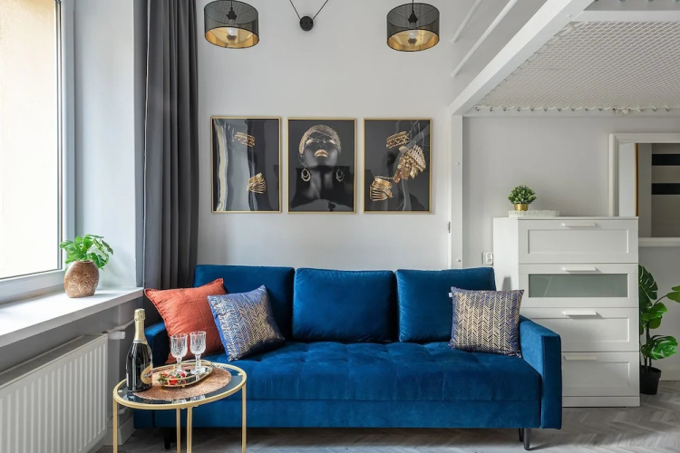 Sienna Modern Apartment by Renters