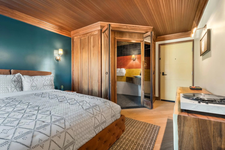 Wolfe's Hotel Moab