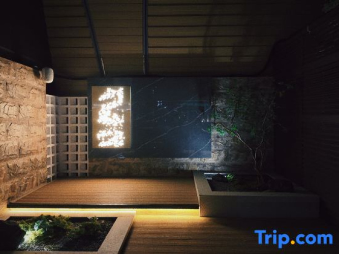 Xiaozun Sitang Hot Spring Hotel