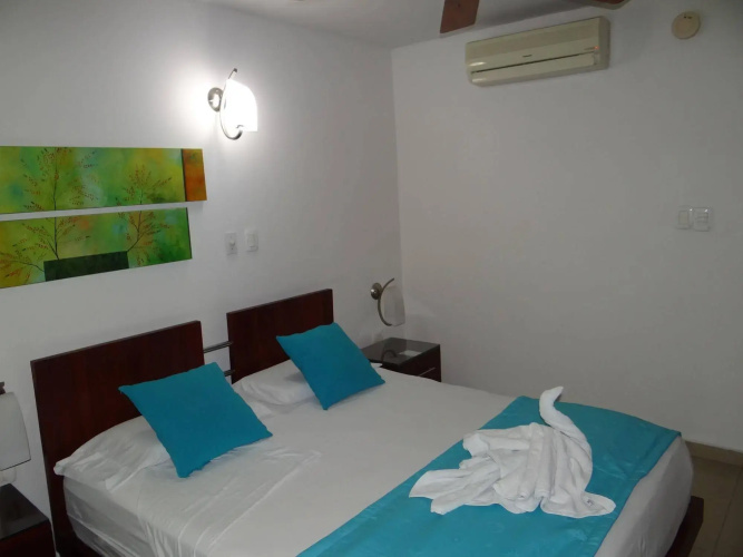 Atlantis Plaza Hotel