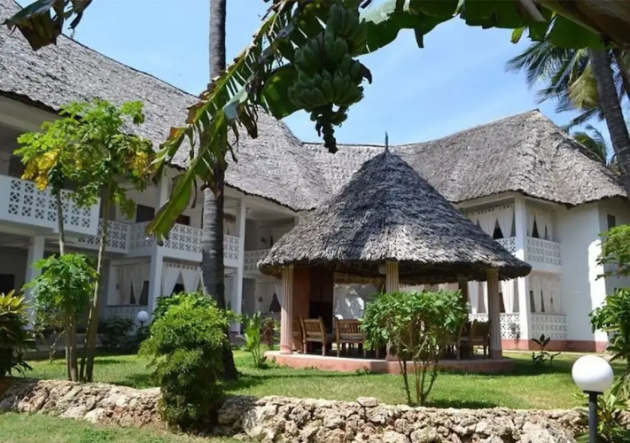 Ascot Residence 2 Minutes Walk to the Beach