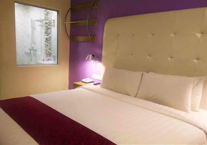 Lumut Suites