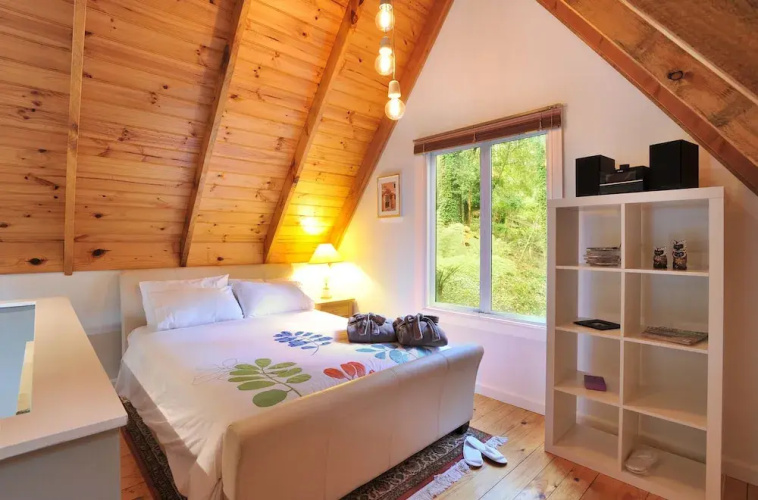 Santosa Cottage