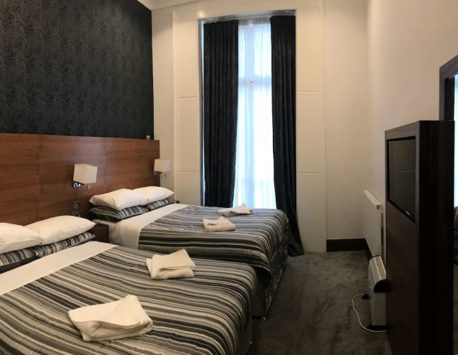 Leisure Inn Hotel