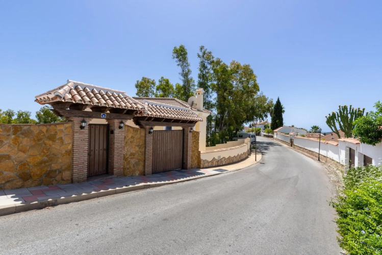 Villa Trebol