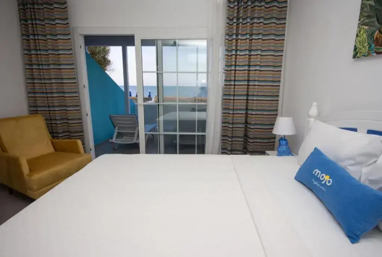 Mojo Otel Beach