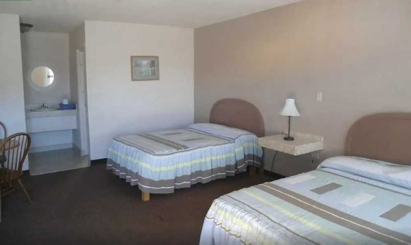 Hotel Regis Consulado Ciudad Juarez.