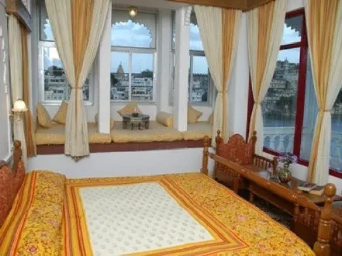 Hotel Wonder View Palace