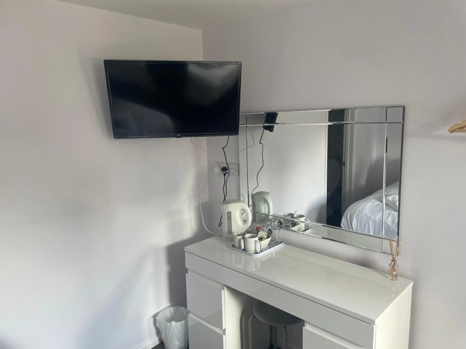 Coach House Hotel