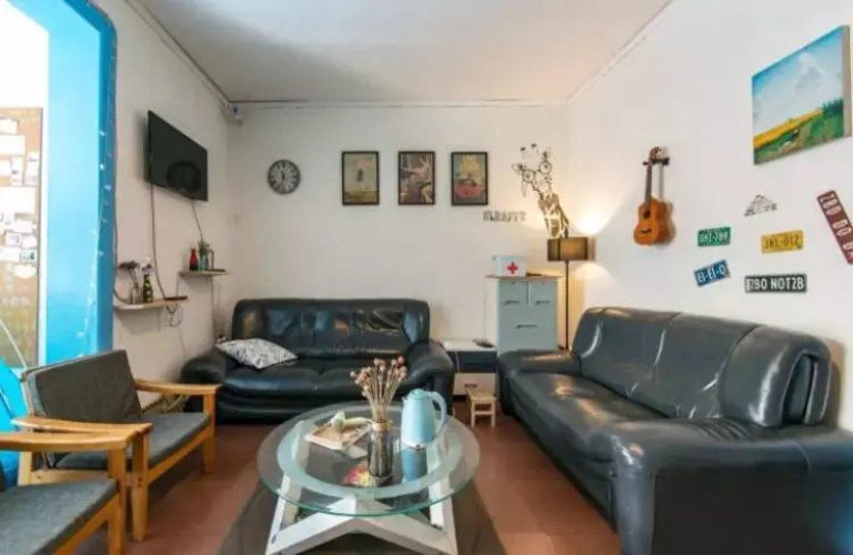 Yanta Hostel