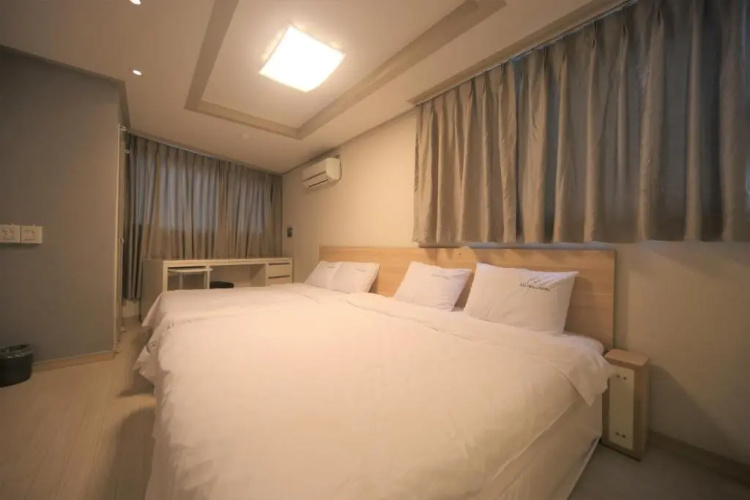 Standard Double Family room