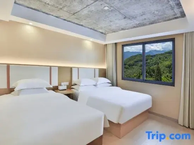 Standard Sextuple room