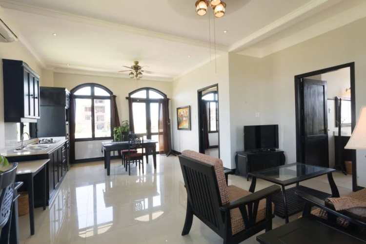 Hamilton Oceanview Villa