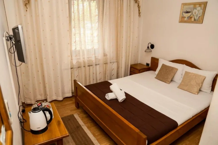 Standard Double room with view