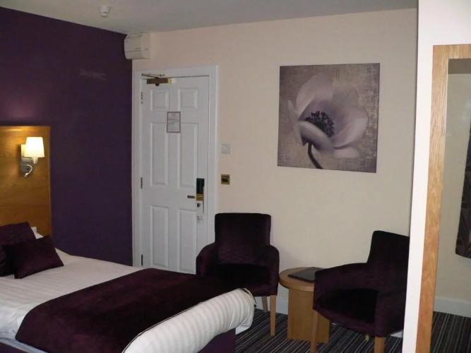 The Ayre Hotel