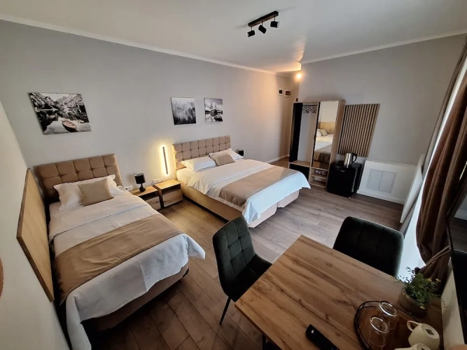 Superior Triple room with garden view
