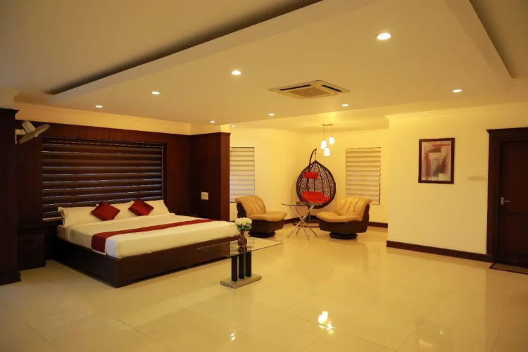 Hotel Ivory Grand