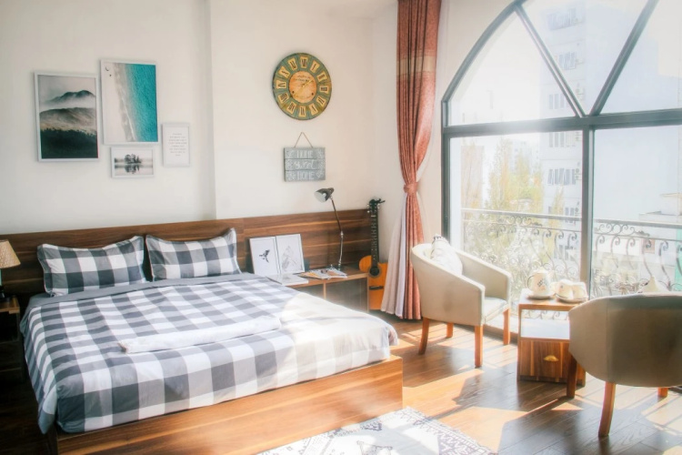 Airy Art Apartment My Khe Beach