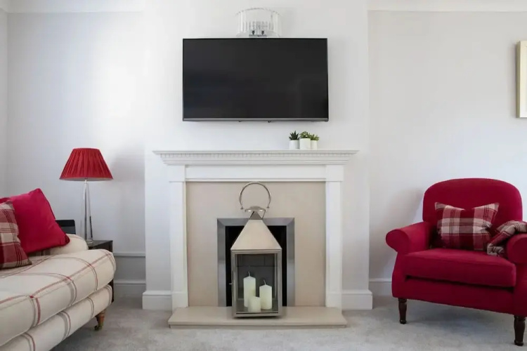 Central Chichester 3bd Mews House For Up To 6