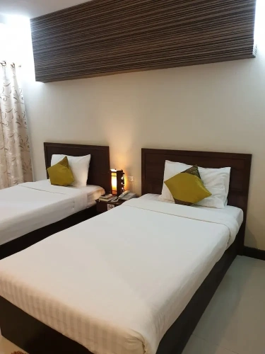 Deluxe Twin room with balcony
