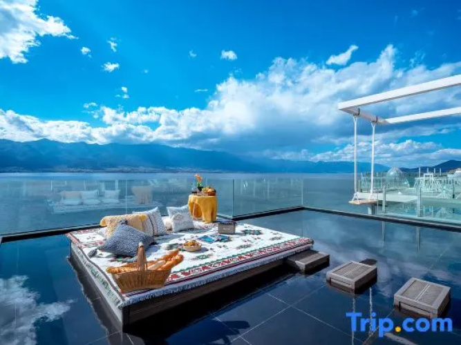 Dali South Holiday Villa
