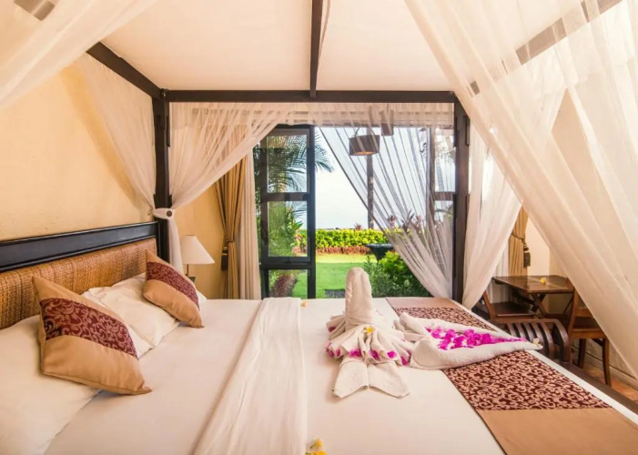 Nugraha Lovina Seaview Resort & Spa