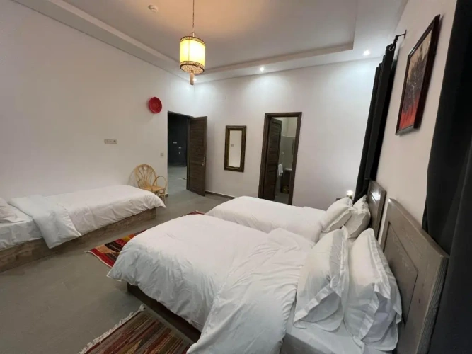 Standard Triple room
