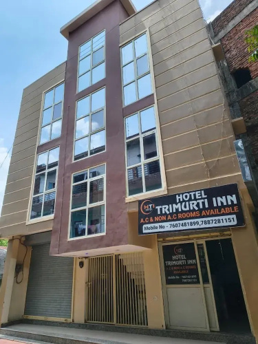 Hotel Trimurti Inn