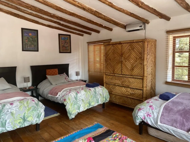 Standard Triple room