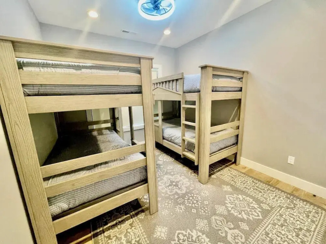 Hickman Street 102