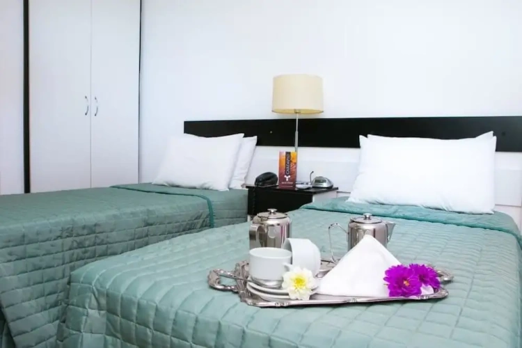 Deluxe Twin room with balcony