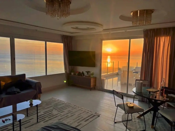Cozy Apartment With Breathtaking View
