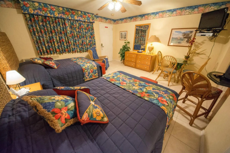 Camelot Beach Suites