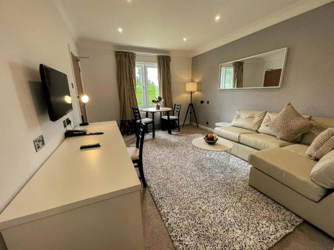 Lancaster House Hotel