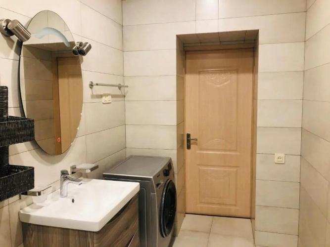Irakli's Apartment