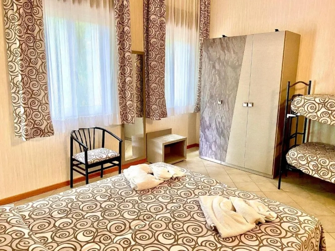 Standard Quadruple room with balcony