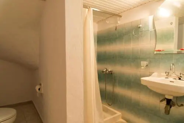Katerina Rooms & Studios
