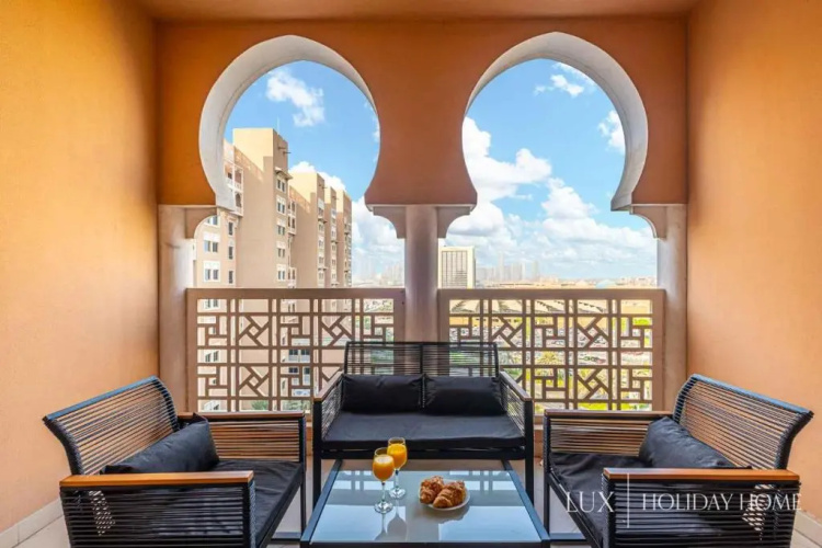 LUX - IBN Battuta Residence