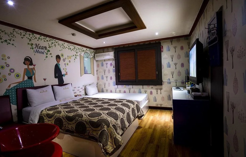 Theme Motel